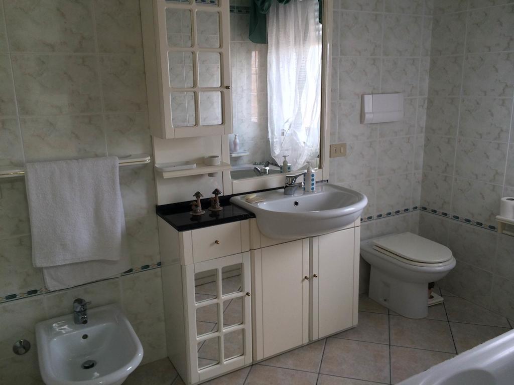 B&B Mirella Читта-Сант'Анджело Номер фото