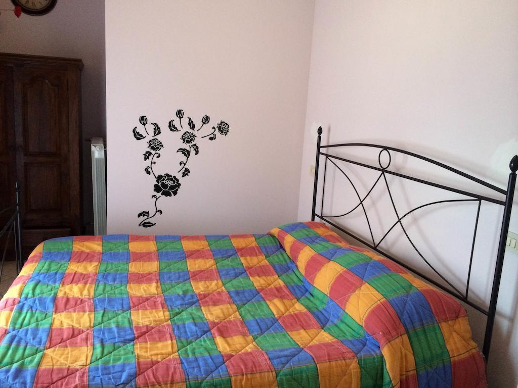 B&B Mirella Читта-Сант'Анджело Номер фото